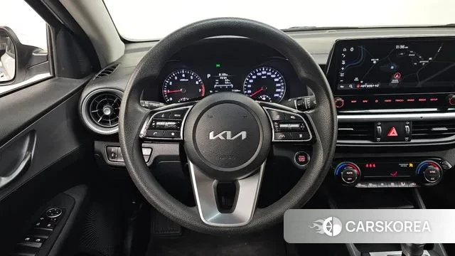 Kia The New K3 2nd generation 2021 Белый из Кореи, фото 4