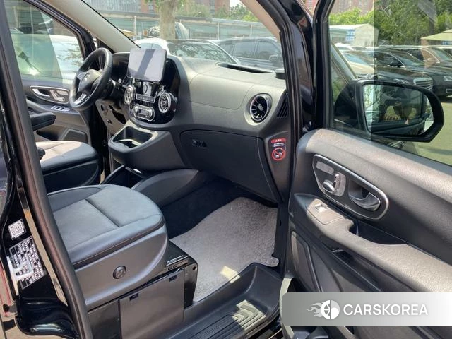 Mercedes-Benz Vito 2024 Черный из Китая, фото 4