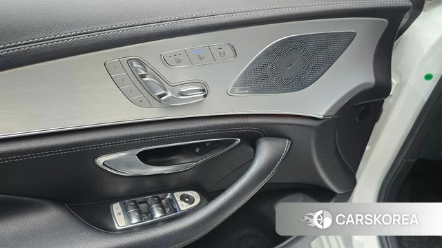 Mercedes-Benz CLS-Class C257 2018 Белый из Кореи, фото 4