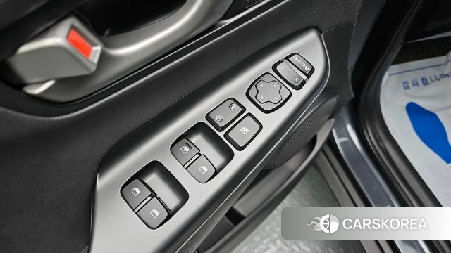 Hyundai Kona 2018 Серый из Кореи, фото 4