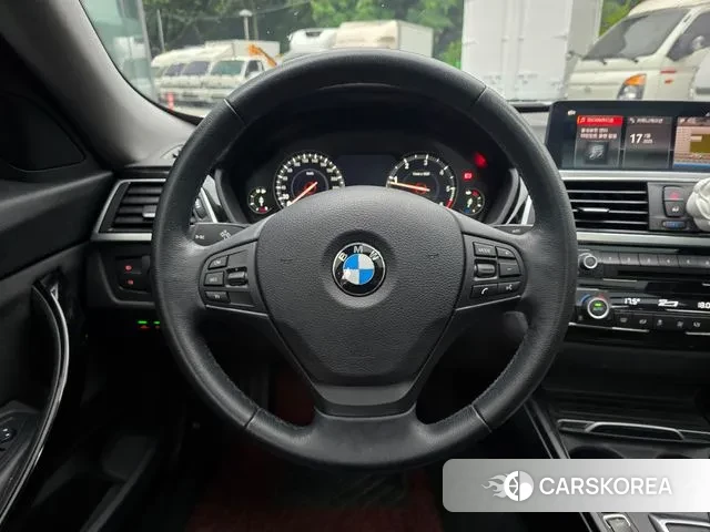BMW 3 Series GT (F34) 2018 Белый из Кореи, фото 4
