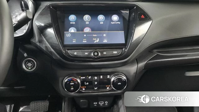 Chevrolet (GM Daewoo) Trailblazer 2022 Серебряный из Кореи, фото 4