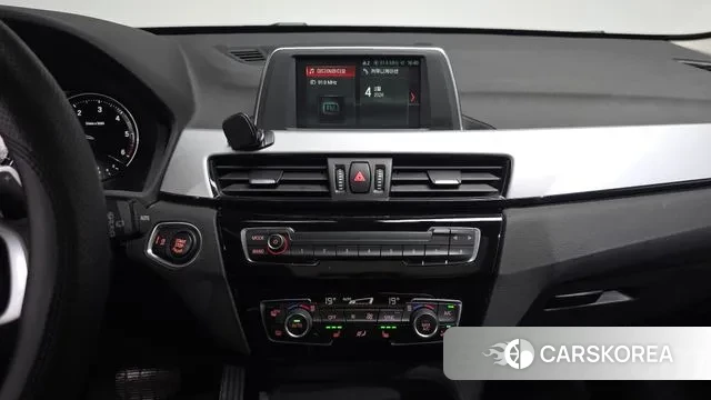 BMW X1 (F48) 2018 Серый из Кореи, фото 4