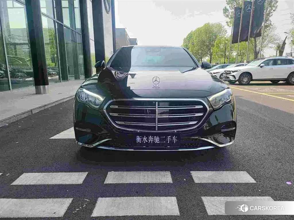 Mercedes-Benz E-Class 2024 Черный из Китая, фото 4