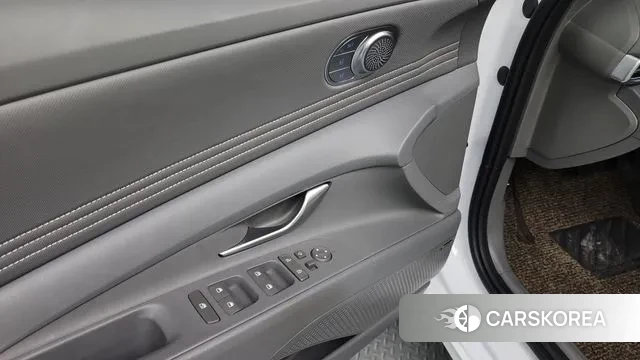 Hyundai The New Avante (CN7) 2025 Белый из Кореи, фото 4