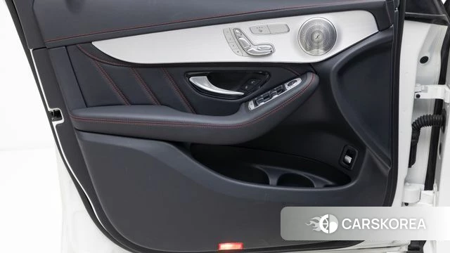 Mercedes-Benz GLC-Class X253 2021 Белый из Кореи, фото 4