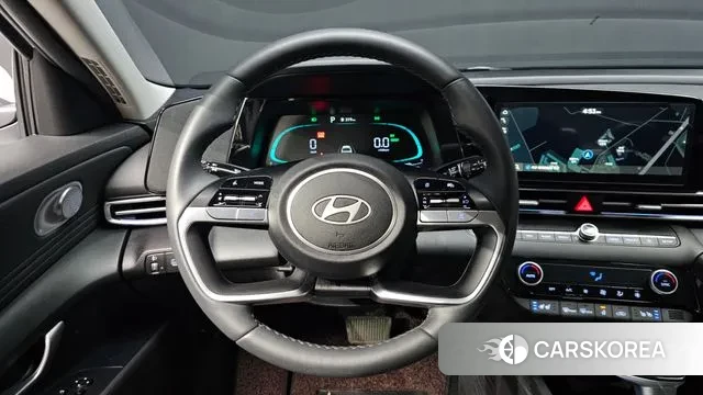 Hyundai The New Avante Hybrid (CN7) 2025 Белый из Кореи, фото 4