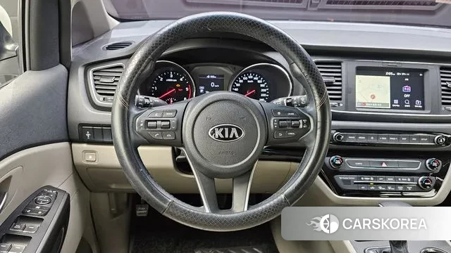 Kia The New Carnival 2019 Белый из Кореи, фото 4