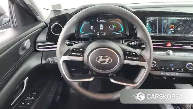 Hyundai The New Avante Hybrid (CN7) 2023 Серый из Кореи, фото 4