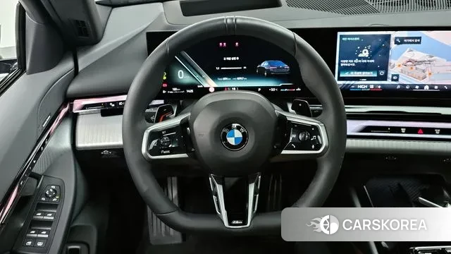 BMW 5 Series (G60) 2025 Серый из Кореи, фото 4