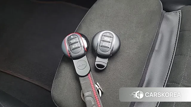 Mini Cooper S 2022 Темно-зеленый из Кореи, фото 4