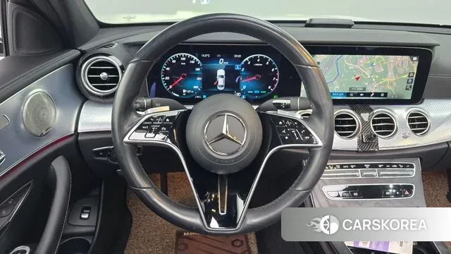 Mercedes-Benz E-Class W213 2021 Белый из Кореи, фото 4