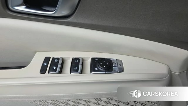 Kia The New Carnival 4th Generation 2025 Белый из Кореи, фото 4