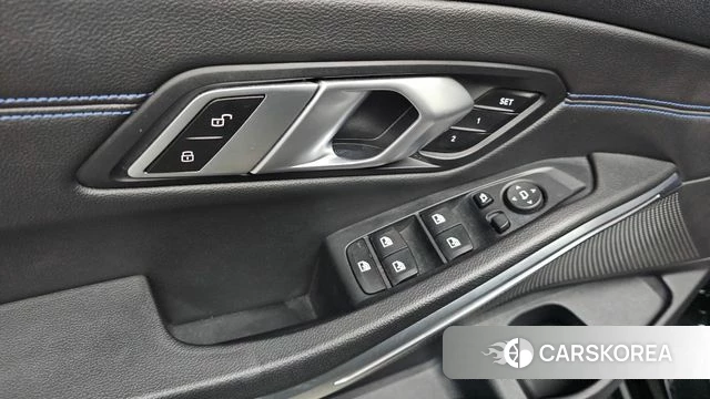 BMW 3 Series (G20) 2021 Черный из Кореи, фото 4