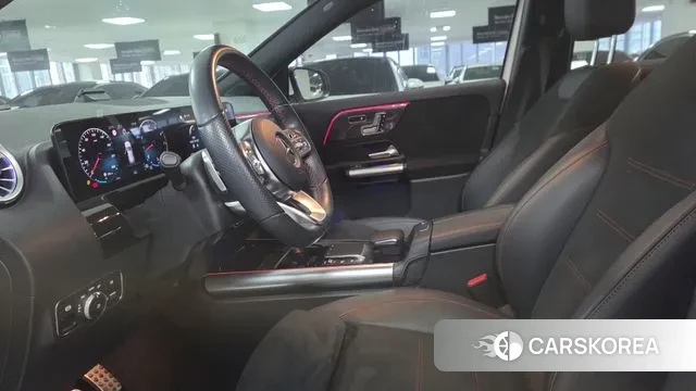 Mercedes-Benz GLA - Class H247 2023 Белый из Кореи, фото 4