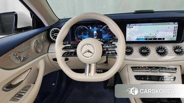 Mercedes-Benz E-Class W213 2023 Белый из Кореи, фото 4