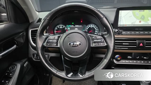 Kia Seltos 2021 Черный из Кореи, фото 4