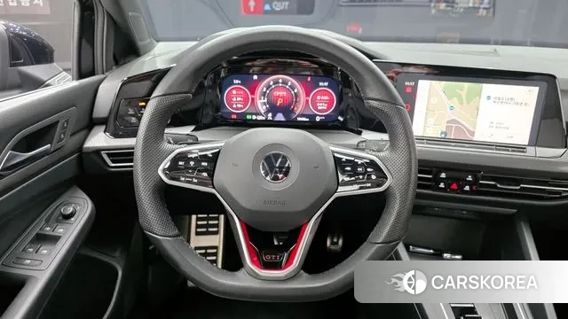 Volkswagen Golf 8th Generation 2022 Черный из Кореи, фото 4