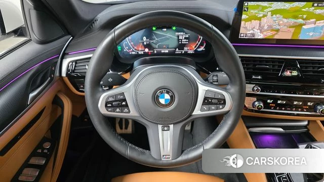 BMW 5 Series (G30) 2022 Белый из Кореи, фото 4