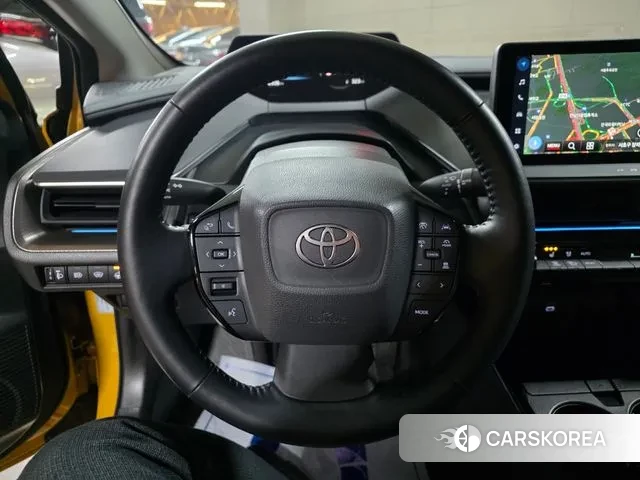Toyota Prius 5th Generation 2023 Желтый из Кореи, фото 4
