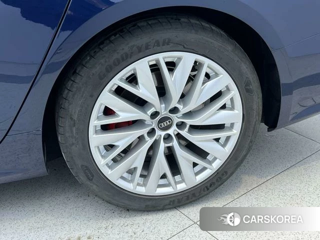 Audi A7L 2024 Синий из Китая, фото 4