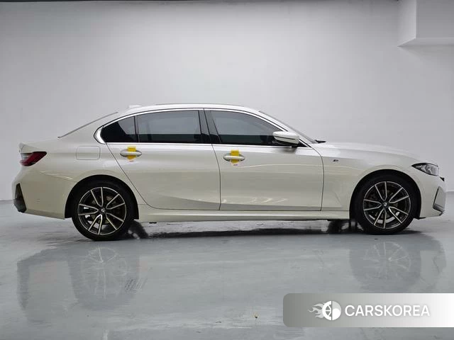 BMW 3 series 2023 Белый из Китая, фото 4