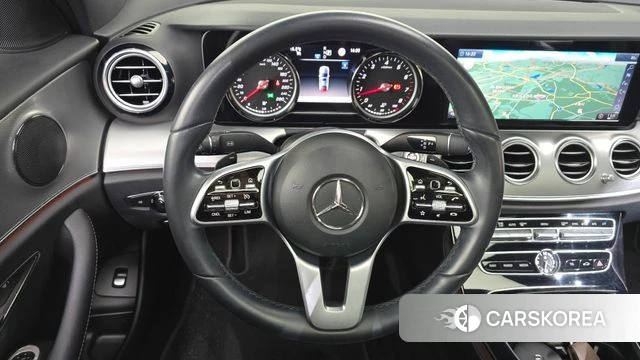 Mercedes-Benz E-Class W213 2019 Серый из Кореи, фото 4