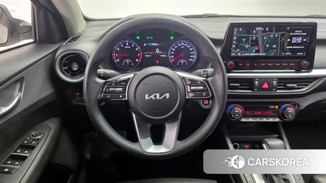 Kia The New K3 2nd generation 2022 Белый из Кореи, фото 4