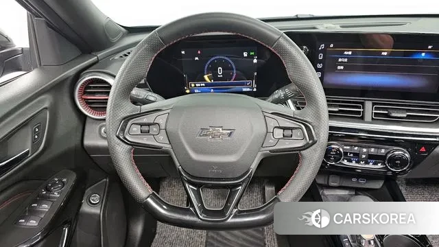 Chevrolet (GM Daewoo) Trax Crossover 2023 Черный из Кореи, фото 4