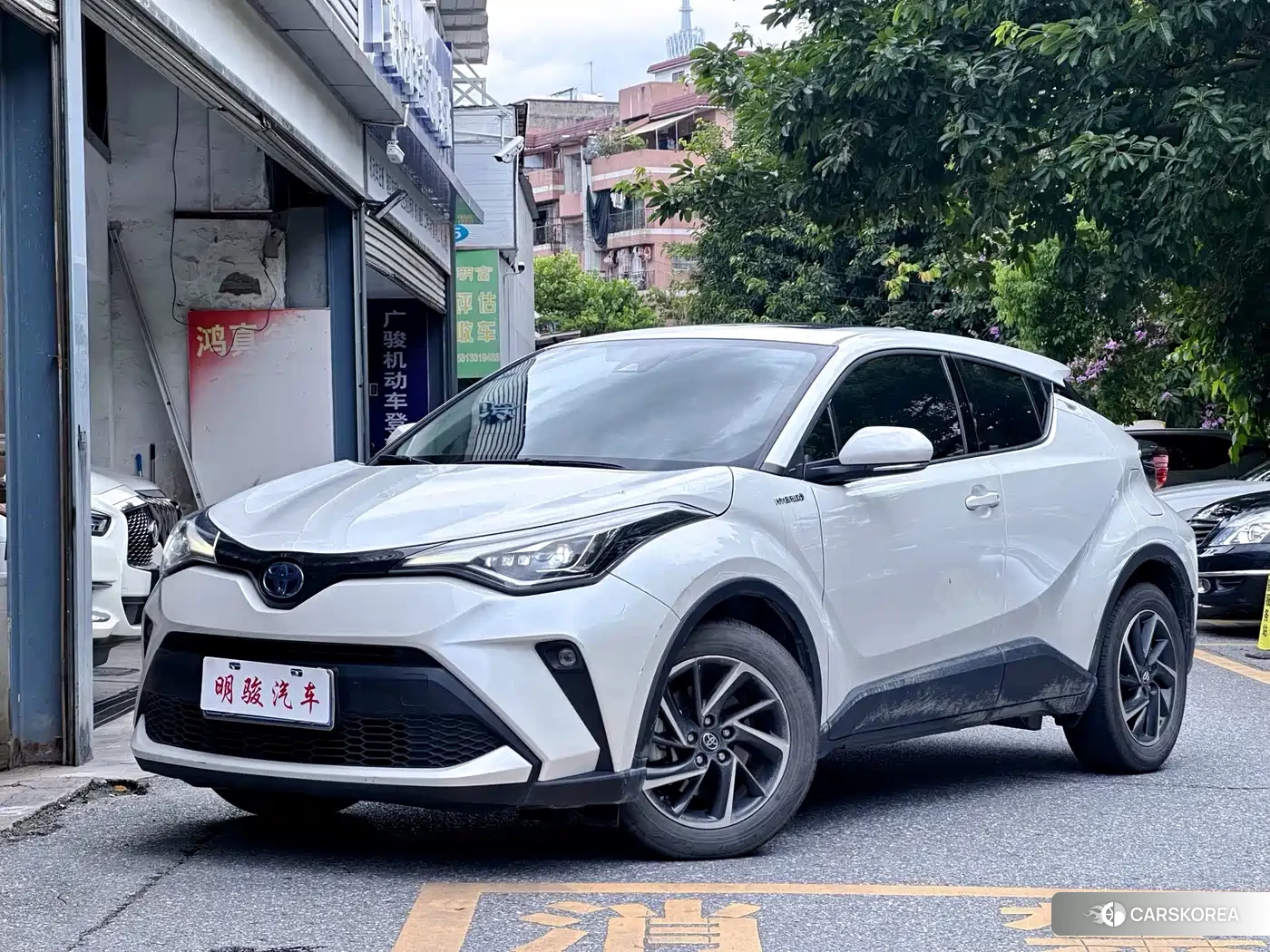 Toyota C-HR 2023 Белый из Китая, фото 4