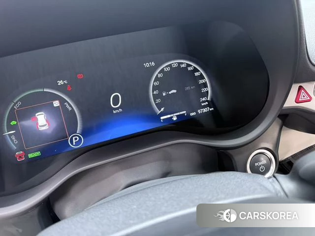 Toyota Saina 2024 Серебристо-серый из Китая, фото 4