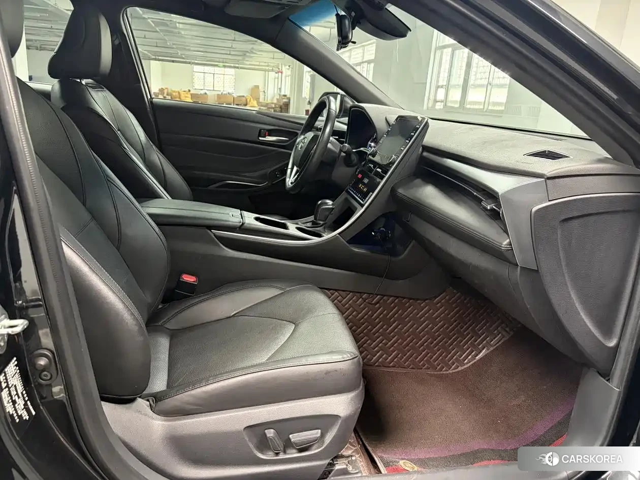 Toyota Avalon 2022 Черный из Китая, фото 4