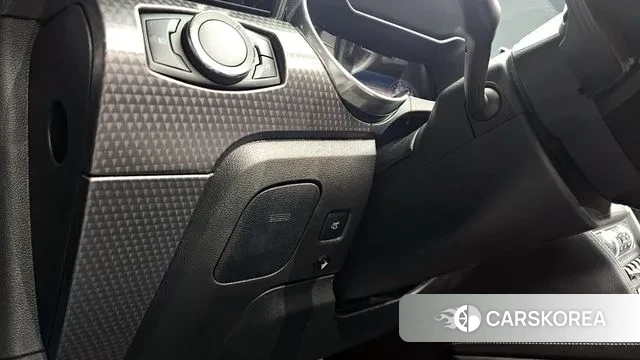 Ford Mustang 2022 Черный из Кореи, фото 4