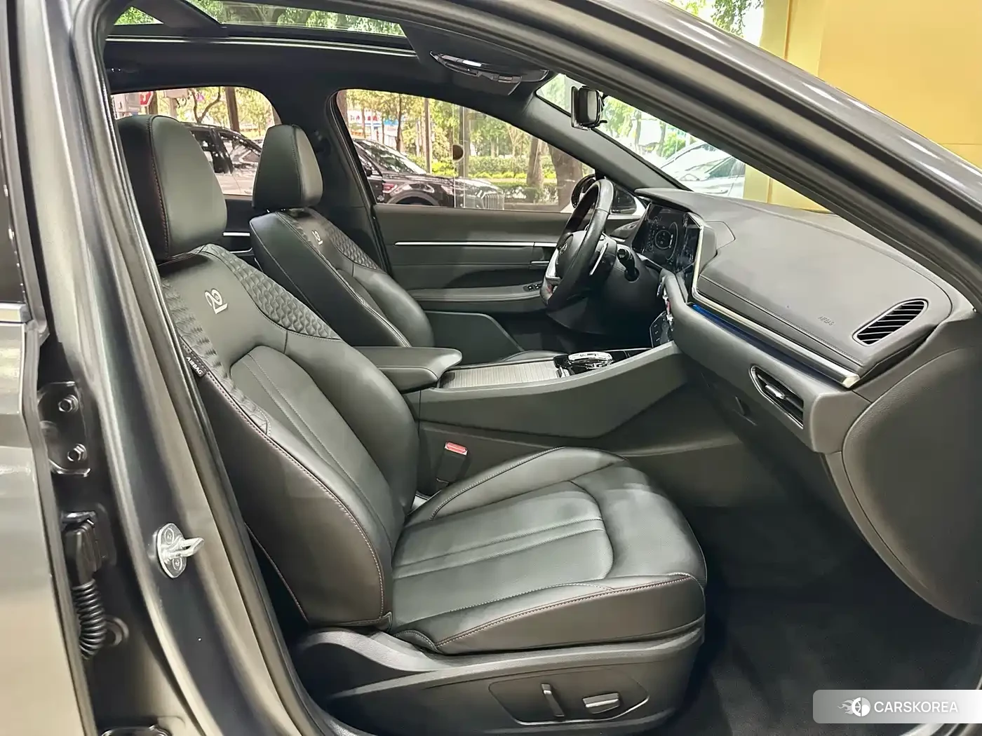 Hyundai Sonata 2022 Silver/gray из Китая, фото 4