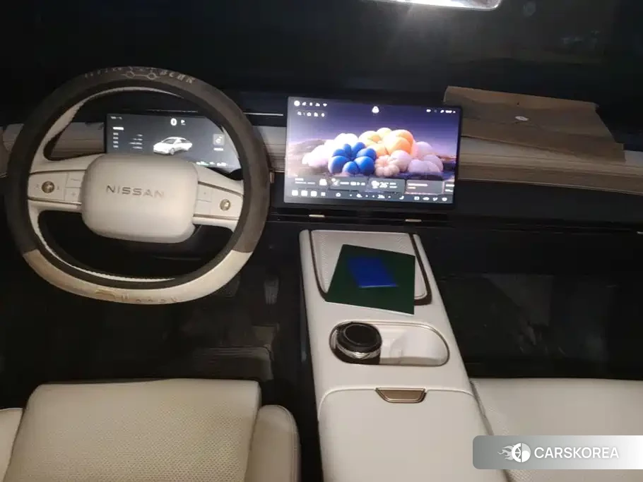 Nissan N6 2025 Silver/gray из Китая, фото 4