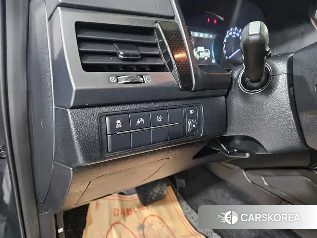 Ssangyong The New Rexton Sports Cannes 2021 Серый из Кореи, фото 4