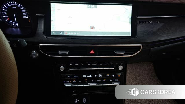 Kia K7 Premier 2019 Черный из Кореи, фото 4