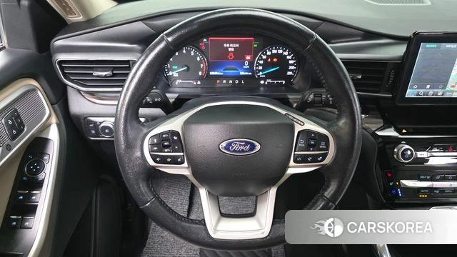 Ford Explorer 6th Generation 2022 Черный из Кореи, фото 4