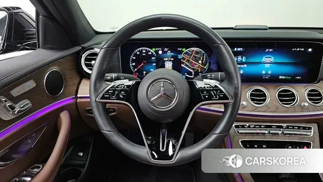 Mercedes-Benz E-Class W213 2021 Черный из Кореи, фото 4