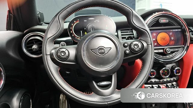 Mini Cooper S 2021 Жемчужный цвет из Кореи, фото 4