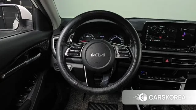 Kia Seltos 2021 Белый из Кореи, фото 4