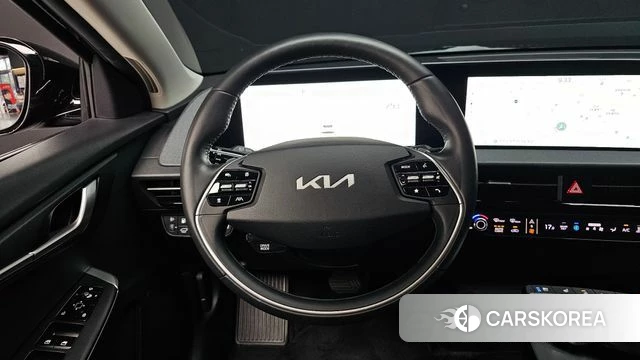 Kia EV6 2021 Черный из Кореи, фото 4