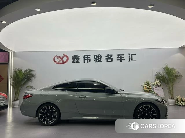 BMW 4 series 2025 Серебристо-серый из Китая, фото 4
