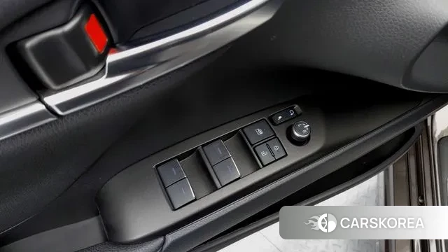 Toyota Camry (XV70) 2022 Коричневый из Кореи, фото 4