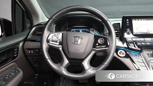 Honda Odyssey 2022 Белый из Кореи, фото 4