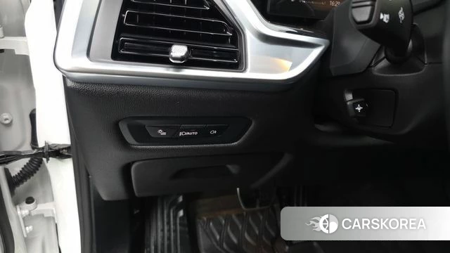 BMW X5 (G05) 2025 Белый из Кореи, фото 4