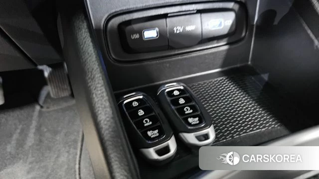 Hyundai Venue 2021 Белый из Кореи, фото 4