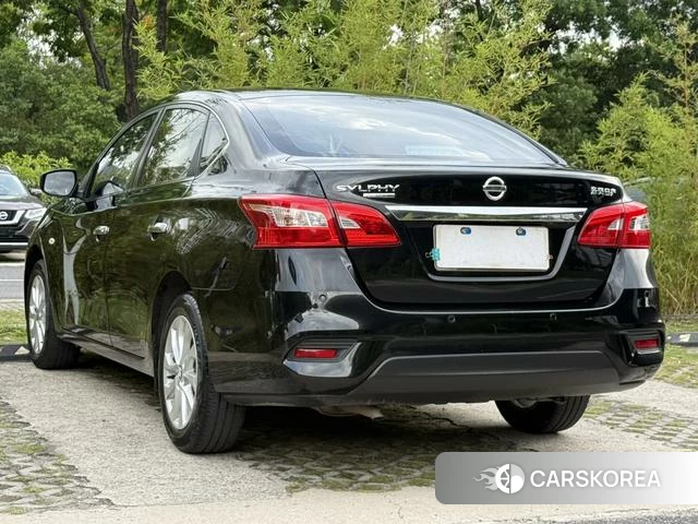 Nissan Xuan Yi 2019 Черный из Китая, фото 4