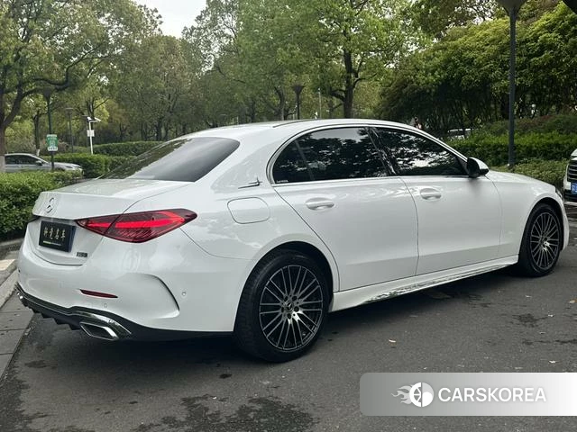 Mercedes-Benz Class C 2023 Белый из Китая, фото 4