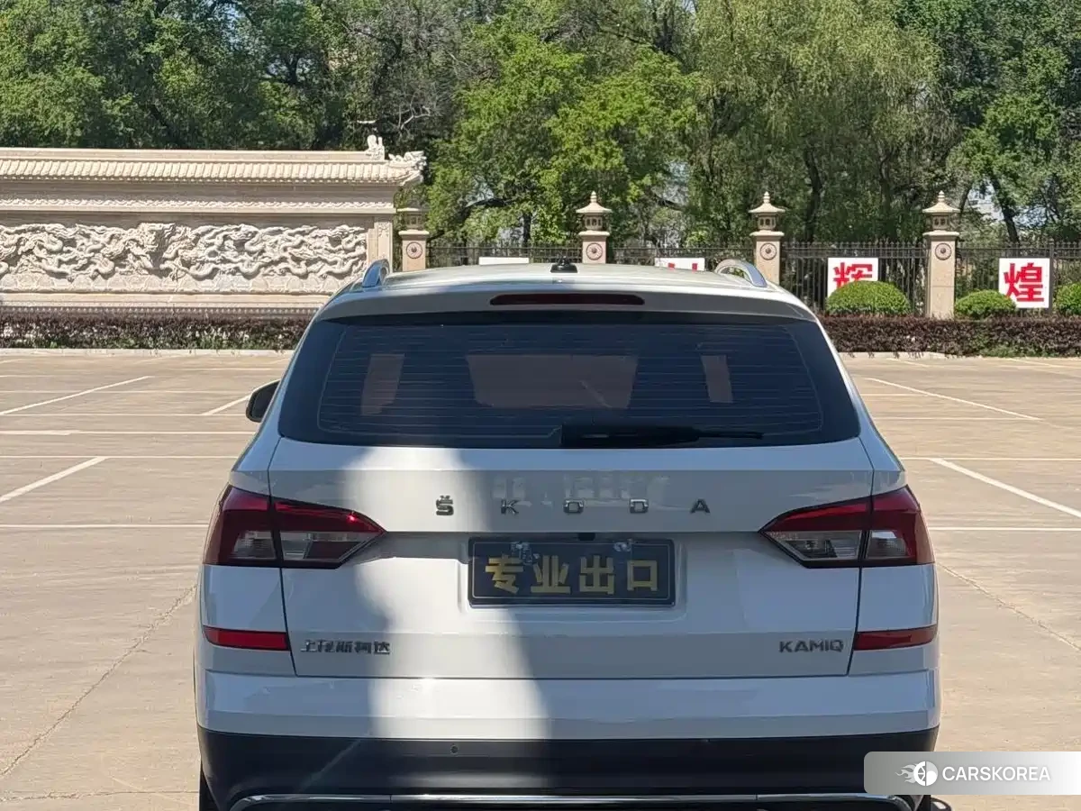 Skoda Komick 2022 Белый из Китая, фото 4